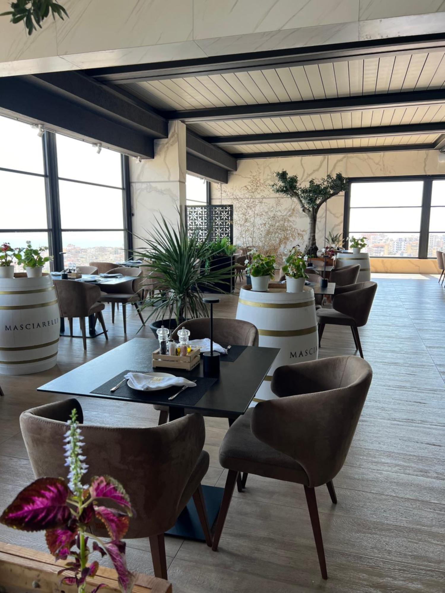 Toer Hotel & Spa Sarande Exterior photo