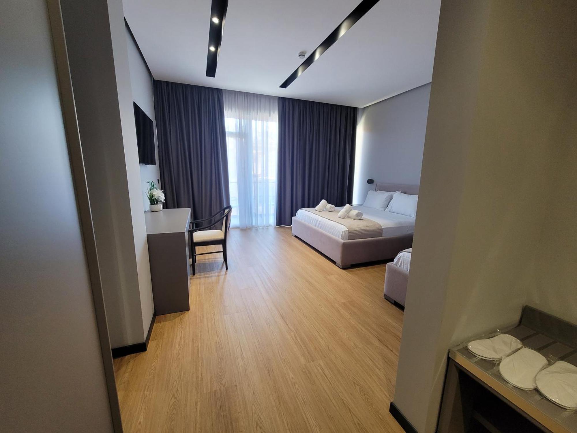 Toer Hotel & Spa Sarande Exterior photo
