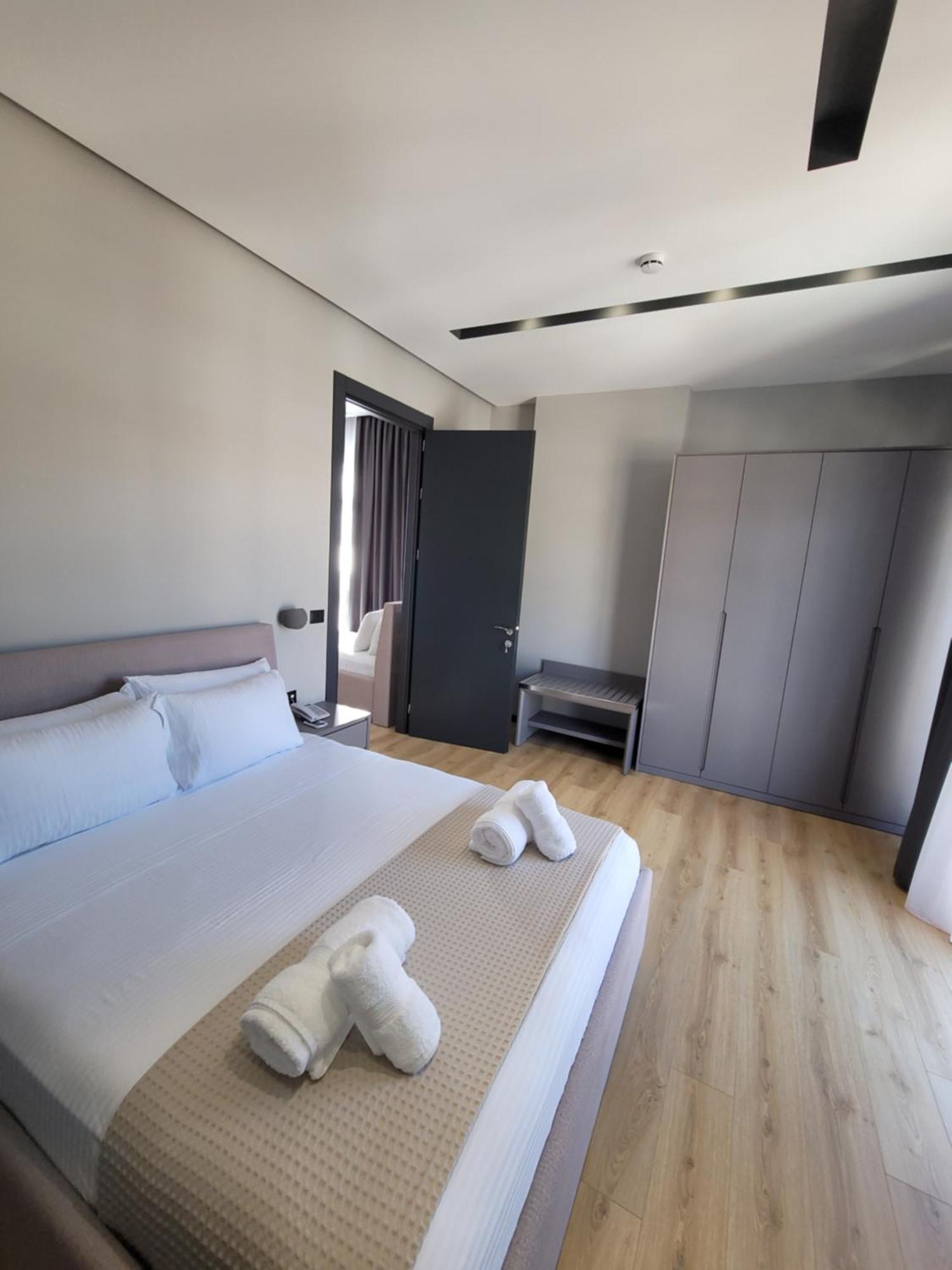 Toer Hotel & Spa Sarande Exterior photo