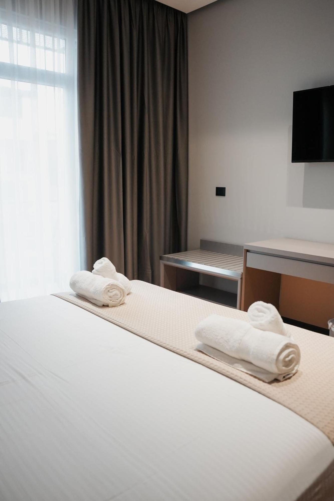 Toer Hotel & Spa Sarande Exterior photo