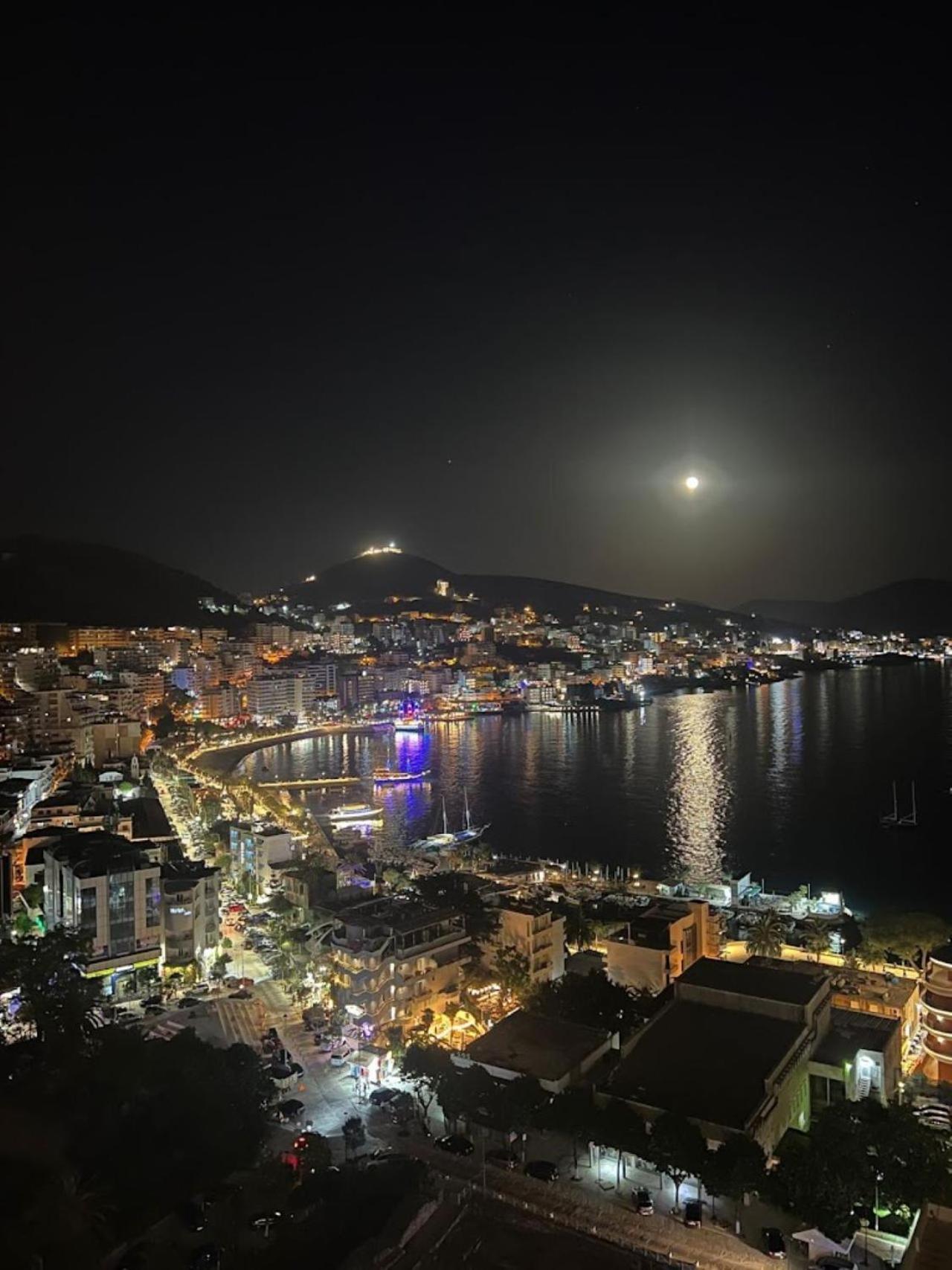 Toer Hotel & Spa Sarande Exterior photo